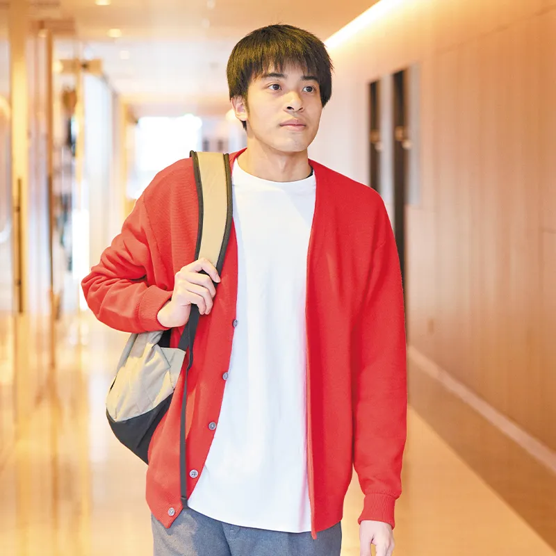 経済学部 経済学科（4年）石飛 利晃
